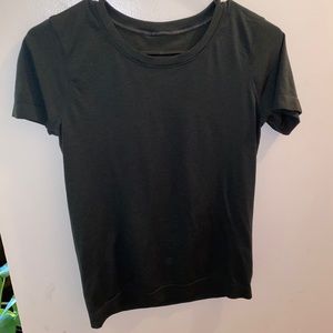 Lululemon Swiftly Tee Shirt